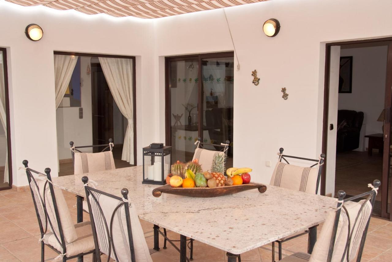 Villa Yuca 13 Costa Teguise Exteriör bild